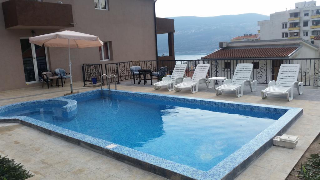 Lav Costas Herceg Novi